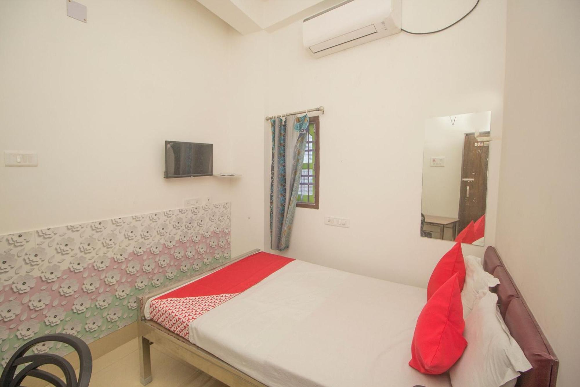 Super Hotel O Kshounish Residency Māldah Exteriér fotografie